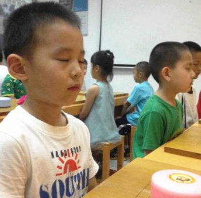 聂卫平围棋教室加盟条件高吗？ 简简单单，轻轻松松做老板