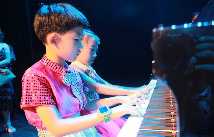 佳音艺术培训中心加盟前景怎么样？赚钱吗？