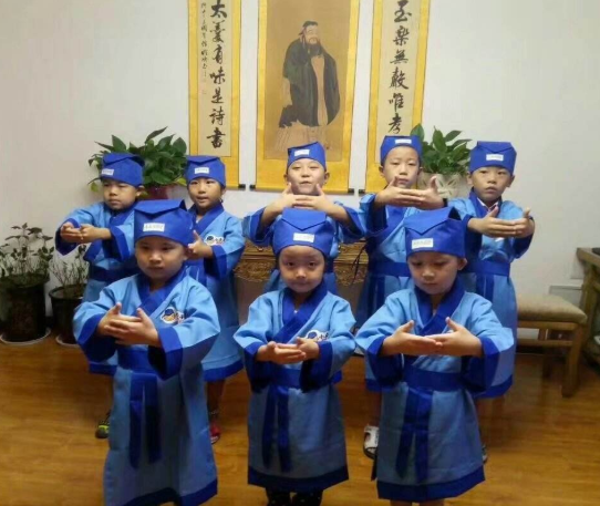 小夫子国学教育加盟支持有哪些？
