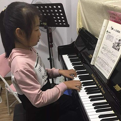幸福树少儿美术