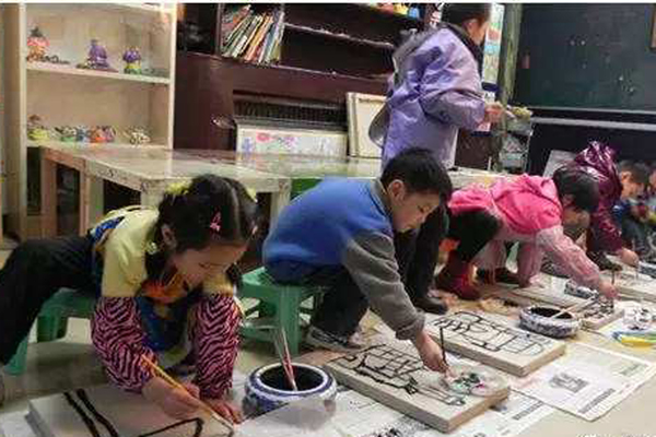 简恩慧画怎么加盟？