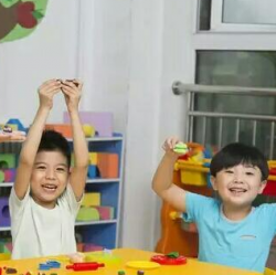 启明星幼儿园加盟费用多少钱？