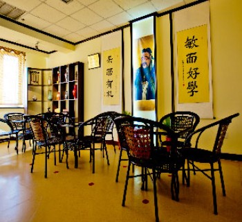 萌贤童学馆