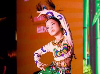 就爱肚皮舞馆