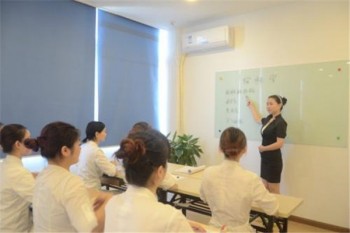 诚儒教育