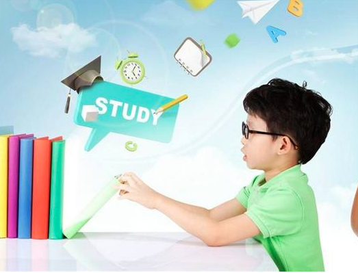 趣学英语加盟