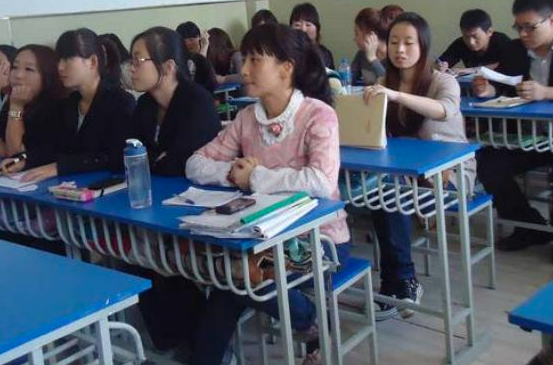 开心作文加盟