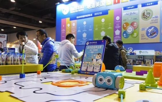赛先生STEM教育加盟费用多少钱？