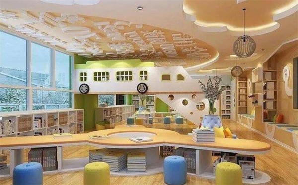 多彩七星艺术幼儿园加盟费用多少?
