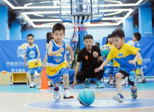 华蒙星幼儿篮球培训加盟费多少？