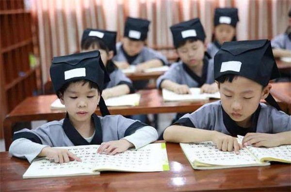 蒙正学堂加盟费多少？