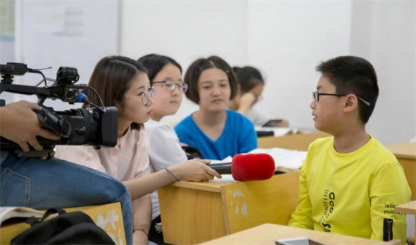 微客教育加盟条件要求高吗？加盟支持有哪些呢？