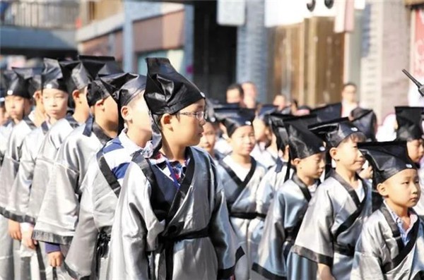我想开国学班怎么加盟？
