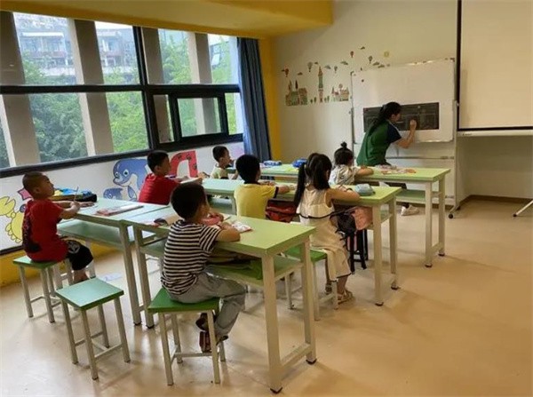 加盟托管班办学许可证怎么办？