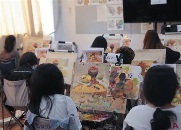 加盟美术培训班好吗，需要多少钱