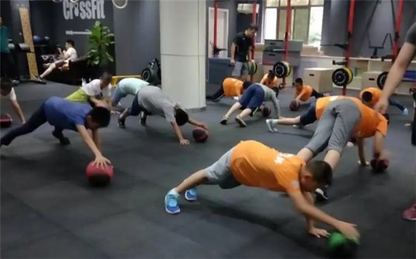 开训练班需要什么手续，需要准备什么?