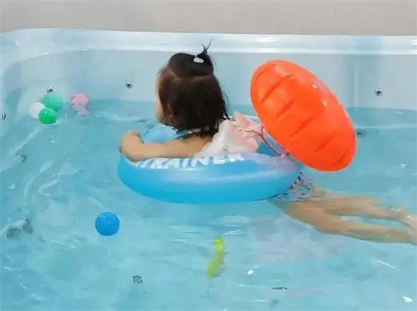 宝宝洗澡游泳馆加盟怎么样?