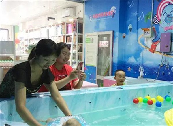 哈尼宝贝婴儿游泳馆加盟好吗？