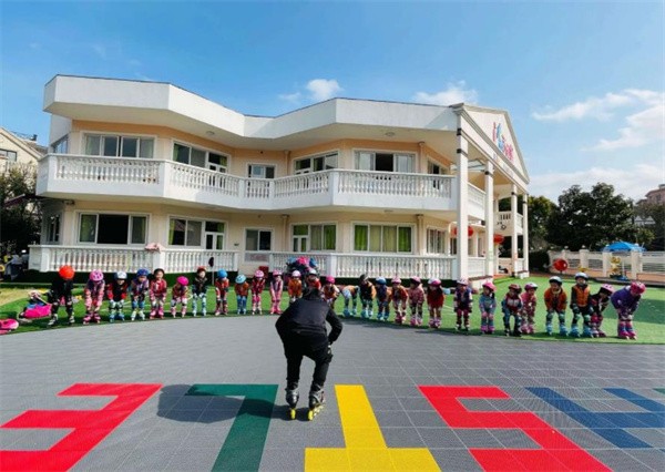 吉的堡幼儿园加盟费多少？轻松拓展创业市场！