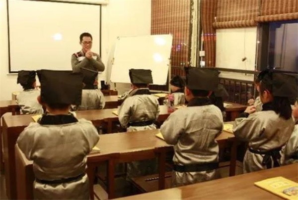 童学部落加盟条件有哪些？