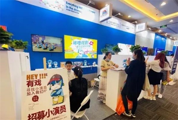 咘噜情商口才加盟官方客服电话是多少？