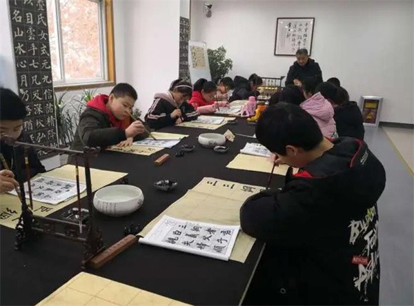书法班加盟需要自己学书法吗?