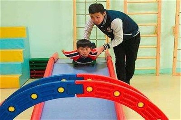 波卡博恩青少儿体能加盟条件是什么?加盟费多少钱?