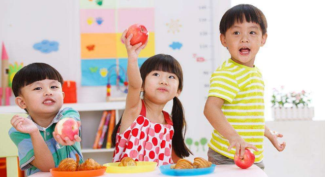 小巨人幼儿园加盟