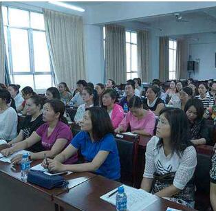 李牧自主学习中心加盟