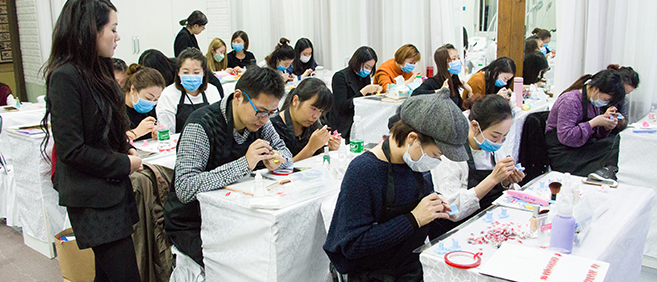 韩国柯模思化妆学校加盟 韩国柯模思化妆学校加盟