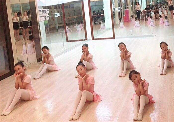 艺尚蓝天