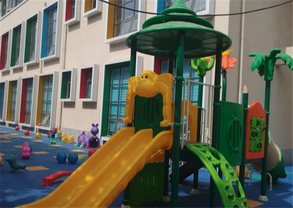 跨世纪幼儿园加盟