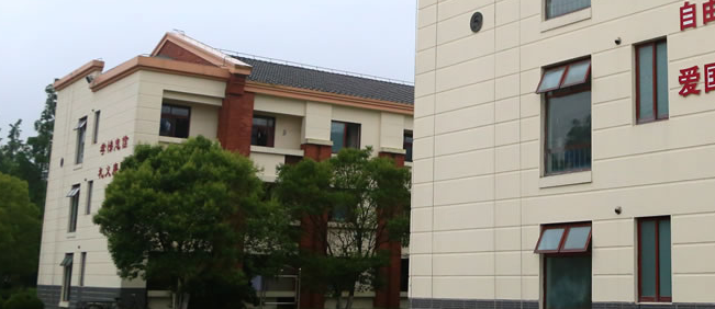小猎鹰青少年军事夏令营加盟