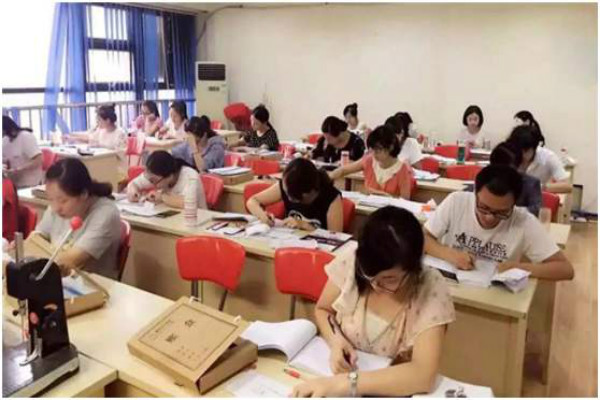 纽孚教育加盟