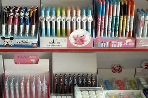 非常2+1学生用品加盟