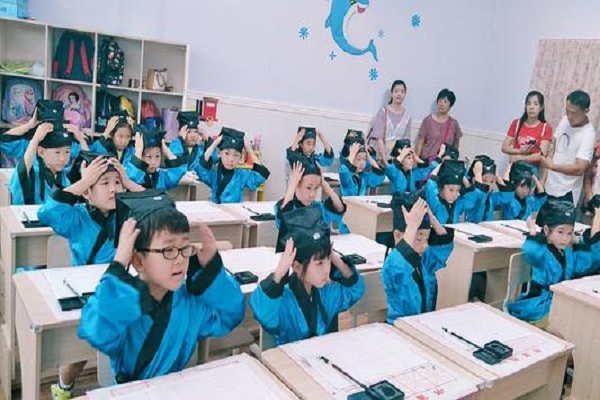 仁仁成长教育加盟