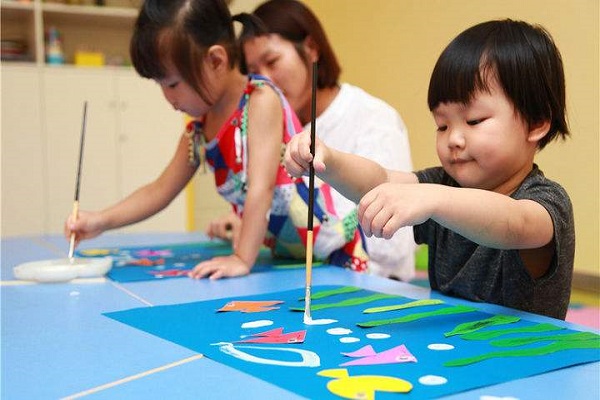 瑞恩宝早教加盟