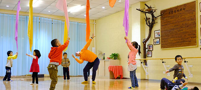 芭学园亲子园加盟
