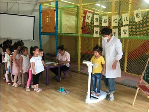 智慧熊幼儿园加盟