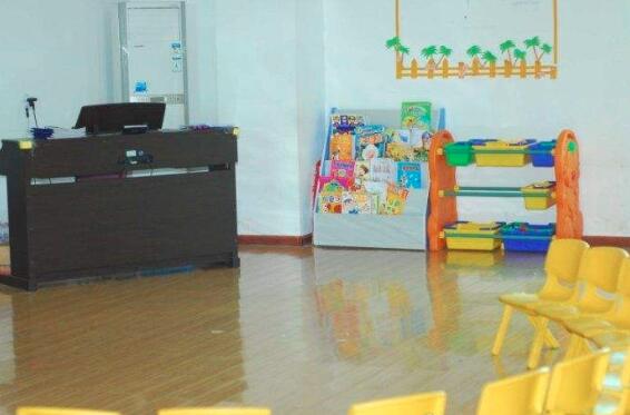小哈佛美语幼稚园加盟