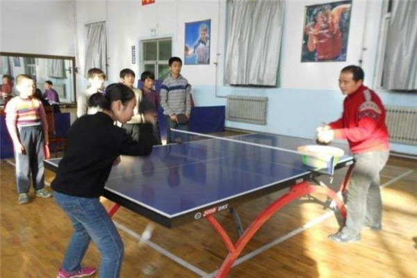 梦东方乒乓球培训学校加盟