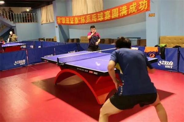 伯乐乒乓球俱乐部加盟费多少钱？
